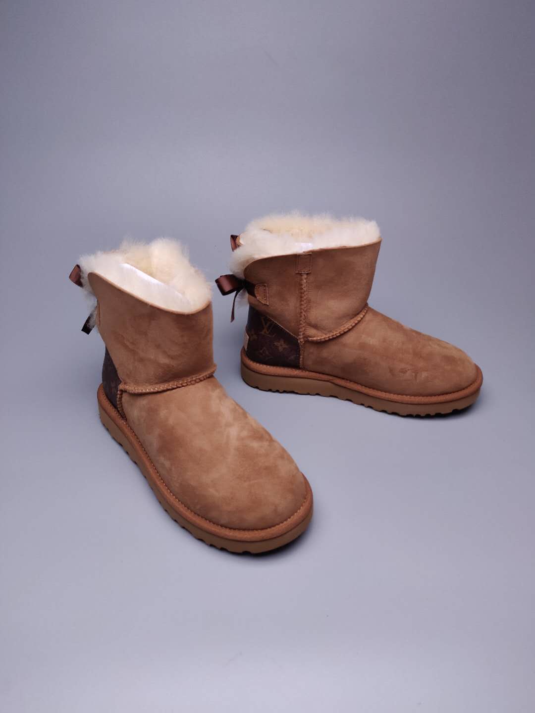 Louis vuitton outlet uggs
